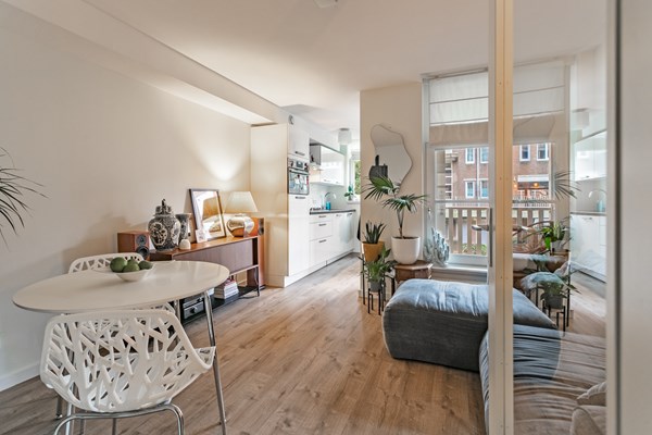 Medium property photo - Blasiusstraat 104B, 1091 CX Amsterdam